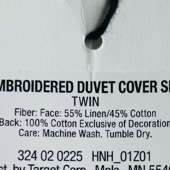 Hearth & Hand duvet cover set with two-tone cream - Picture 5 of 7